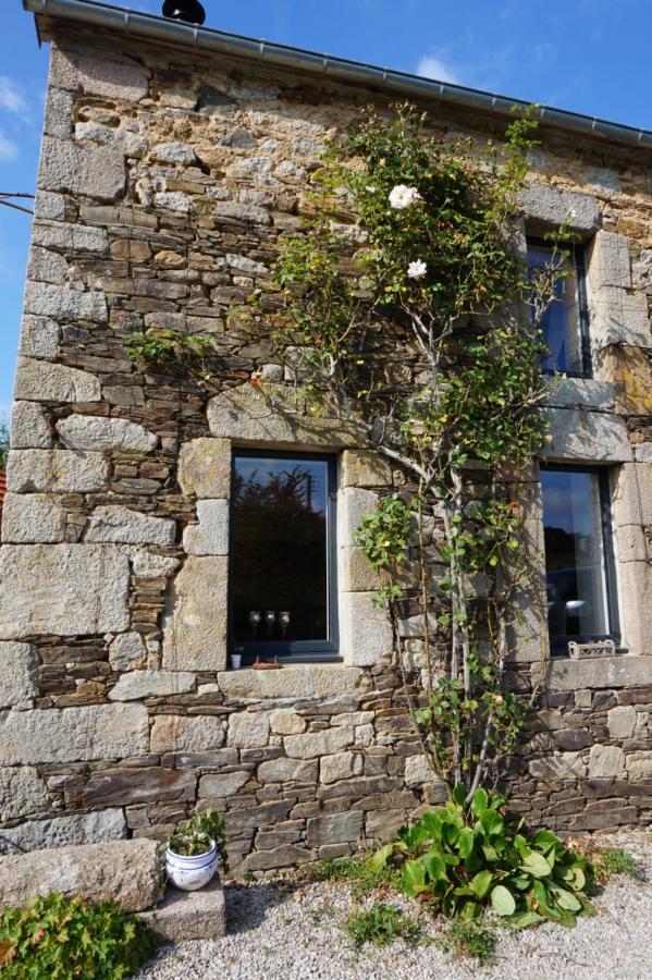 Au Fil De L'Eau Bed & Breakfast Le Vast ภายนอก รูปภาพ