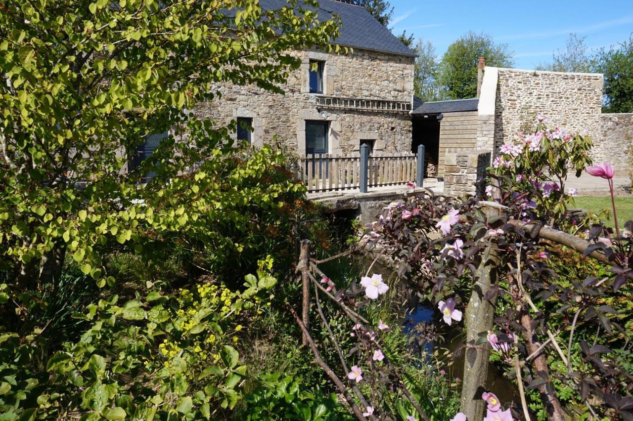 Au Fil De L'Eau Bed & Breakfast Le Vast ภายนอก รูปภาพ