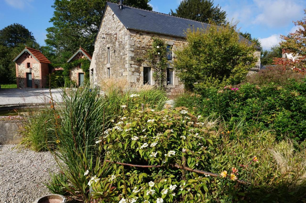 Au Fil De L'Eau Bed & Breakfast Le Vast ภายนอก รูปภาพ