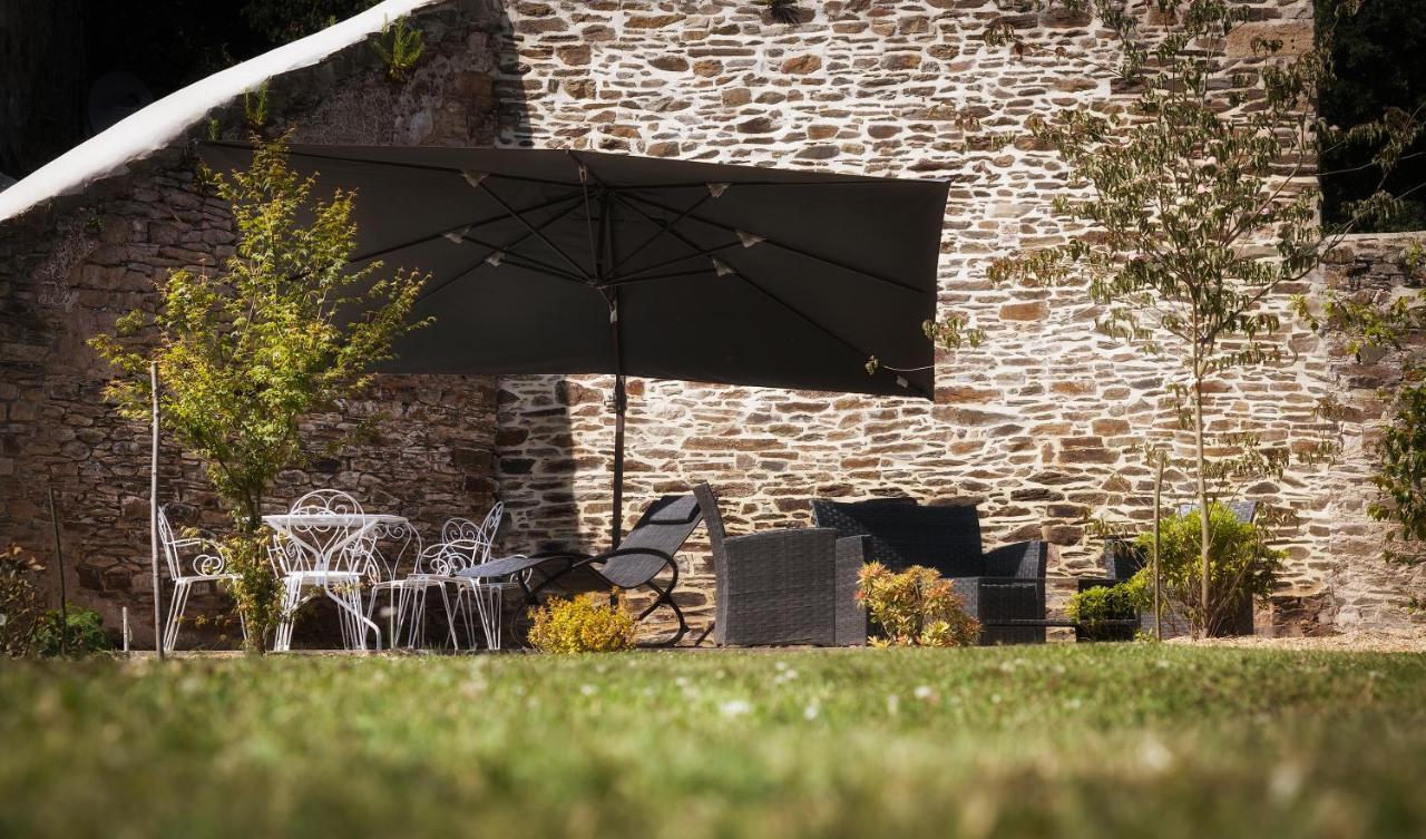 Au Fil De L'Eau Bed & Breakfast Le Vast ภายนอก รูปภาพ